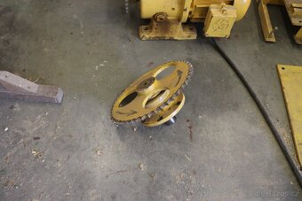 Motor s převodovkou + příslušenství - 5