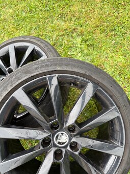 Alu kola octavia 3 - 5