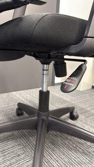 Kancelářské křeslo - 5