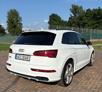 AUDI SQ5 3.0TFSI BLACK CARBON SERVIS ASO - 5