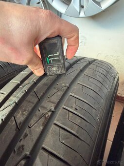 Hankook 205/60 16 7mm - 5