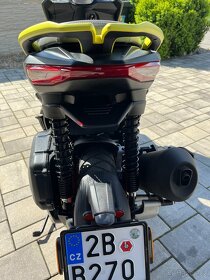 Aprilia SR GT 125 Sport - 5