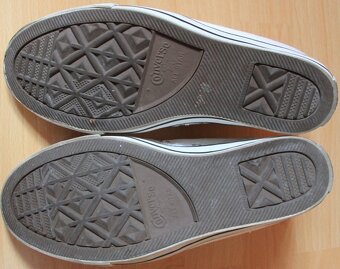 Tenisky Converse na podpatku vel.41/42 - 5
