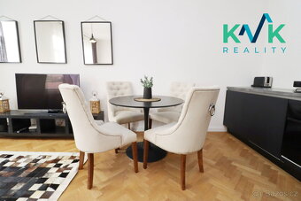 Pronájem designové garsoniéry 49 m2, rekonstrukce, Karlovy V - 5