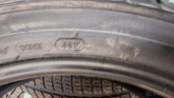245/45 R20 99W - 5