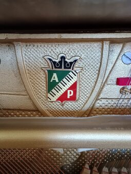 Pianino Petrof 114 k 3 pedály s moderátorem na ztišení - 5