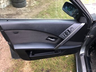 Dily BMW e60 520d 120kw 2006 automat - 5