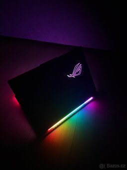 240Hz_MiniLED_RTX4080_32GB_i9-14900HX_Asus Rog Strix - 5
