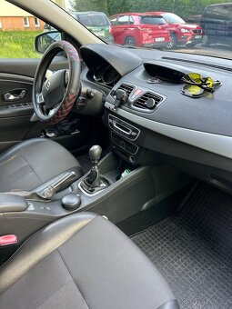 Renault Fluence - 5