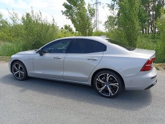 Volvo S60 2.0i T5 184kW R-Design - 5