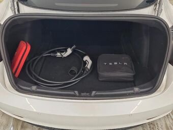 Tesla Model 3 Standard Range Plus RWD - 5