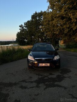 Ford focus 1.6 74kW 2010 combi - 5