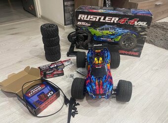 traxxas rustler VXL 4x4 - 5