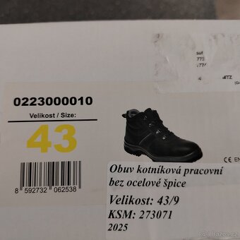 Pracovní boty vel. 43 zimní + letní - 5