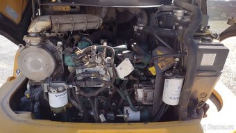 Nakladač VOLVO L30GS - 5