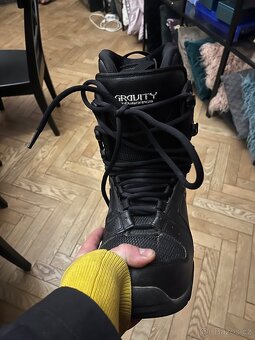 Nabízím zachovaly snowboard Set Silent SP. 157cm - 5