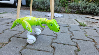 Robot dinosaurus volně jezdící+ dálkový olvadač - 5
