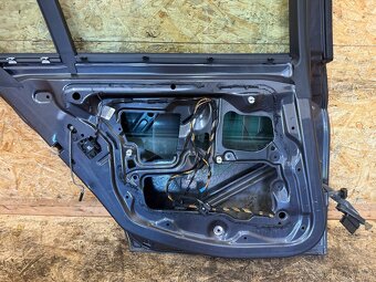 LEVÉ ZADNÍ DVEŘE BMW E91 SPARKLING GRAPHITE - 5