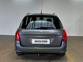 Peugeot 308 1.6 PT ,  88 kW benzín, 2011 - 5