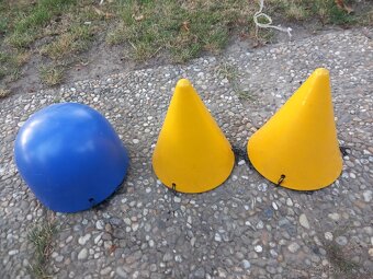 dvě sady květináčů - 5