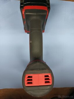 Milwaukee Aku vrtačka s příklepem - 5