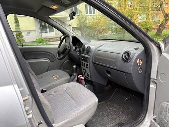 Dacia Logan MCV 1.6 mpi 7 míst - 5