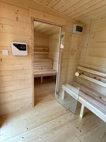 Venkovní roubená sauna v moderním designu - 5
