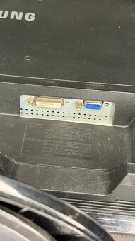 Samsung monitor 51cm - 5
