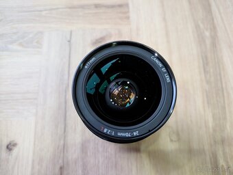 Canon EF 24-70 mm f/2.8 L USM - 5
