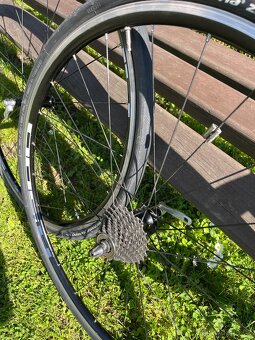 Zapletená kola Shimano WH-R500 - 5