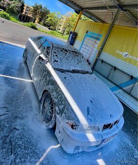 BMW e39 528i - 5