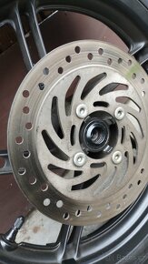 Predni a zadni kolo rafek s pneu Honda pcx 125 (150) - 5