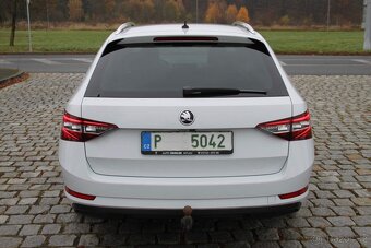 SUPERB 3 STYLE,2.0Tdi-140kw,DSG6,Bi-Xen,Navi,ACC,TAŽNÉ,MOON - 5