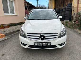 Mercedes-Benz B 180i - 5