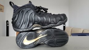 Nike Foamposite Black Gold - 5