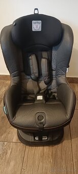 Set dvou autosedaček od narození až do 18kg cca 4-5let - 5