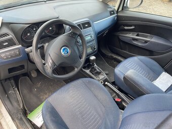 Fiat Punto 2008, 1.2i - 5