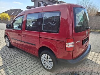 CADDY LIFE 1,6 TDI HAGUSY 5x SEDAČKA - 5