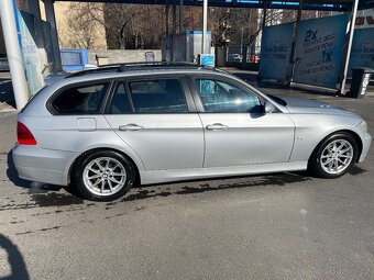BMW E91 KOMBI 320D 110KW NAVIGACE 2007 - 5