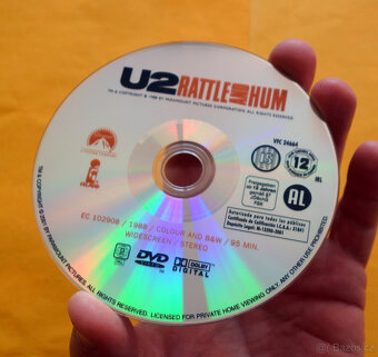 DVD U2 - Rattle and Hum / edice Paramount Stars - 5