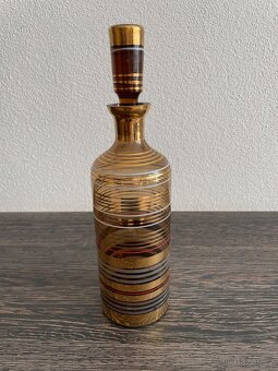 Skleněná, jantarová retro sada karafa a šest panáků - 5