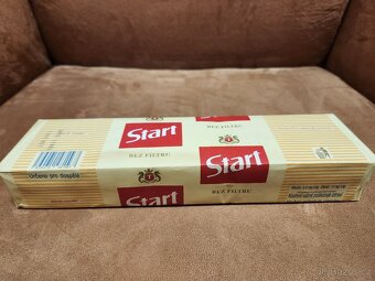 Retro kartón cigaret ŽLUTÉ START, kolek 50 Kč - 5