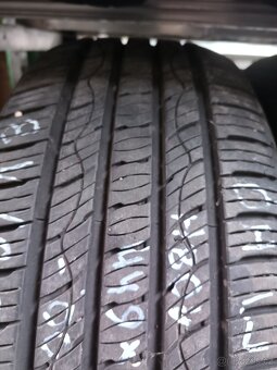 255/60/18 kumho - 5