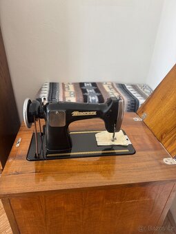 Šicí stroj Minerva - 5