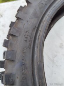 Prodám Enduro pneu - 5