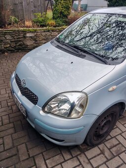 Prodám Toyota Corolla 1.3i, r.v. 2005 - 5