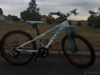 CUBE 24” dětské kolo - bílá tyrkysová - 5