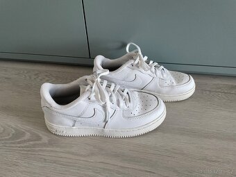 Tenisky Nike, vel. 35 - 5