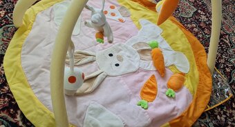 hrací deka s hrazdičkou (0+ měs.) - 5