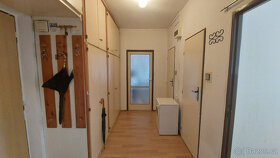 Prodej bytu 2+1 (50 m2) v opraveném domě v Praze 6 - 5